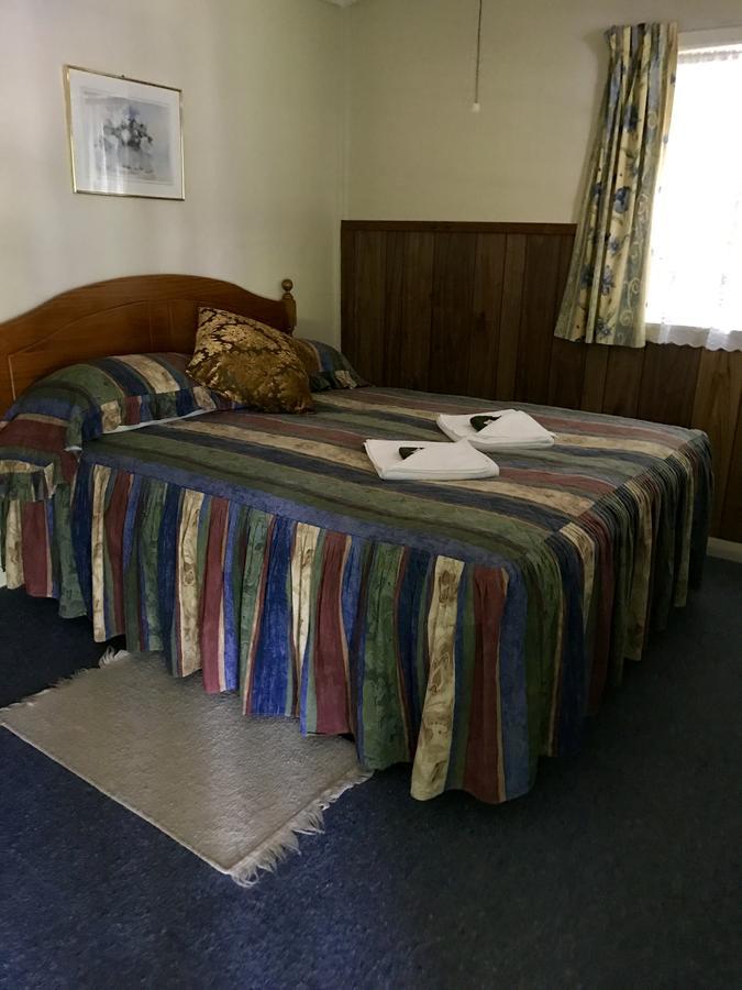 Golden Springs Motel, Holiday Park Rotorua Eksteriør billede